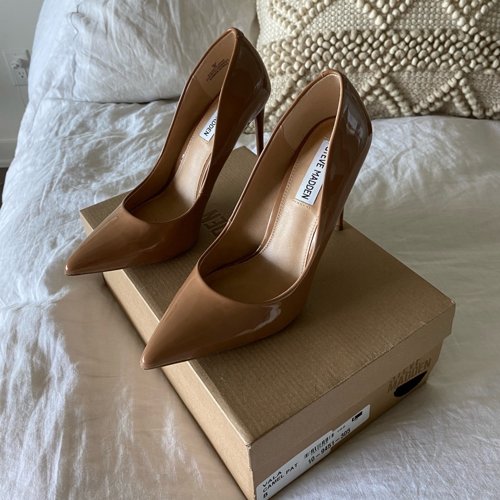 Steve Madden camel pumps size 8